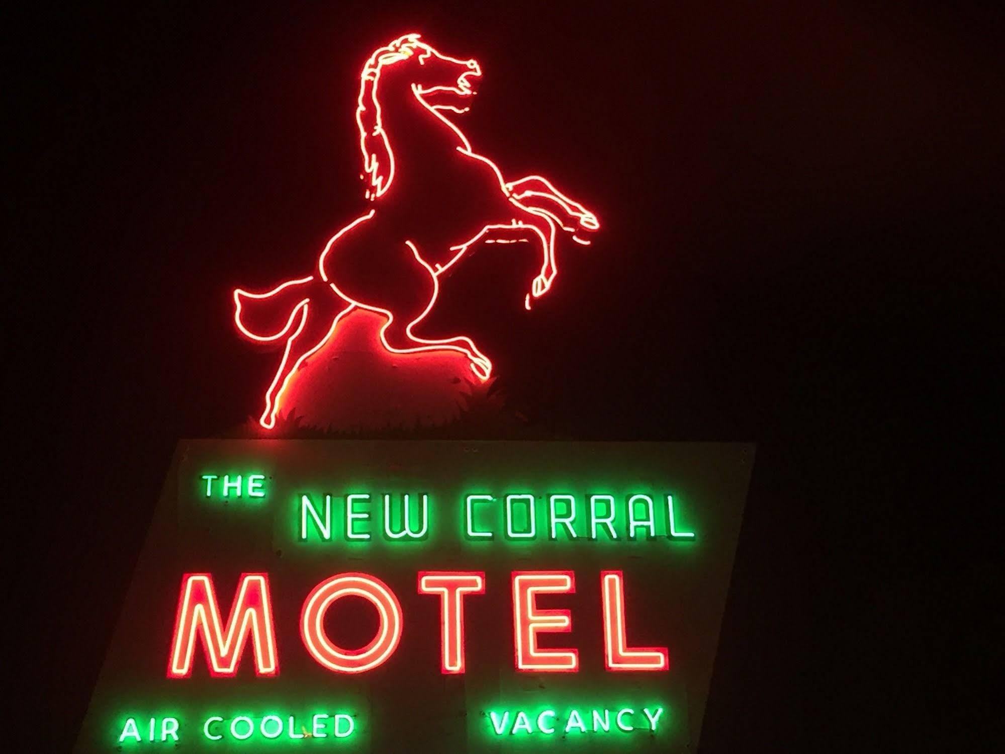 New Corral Motel Victorville Buitenkant foto