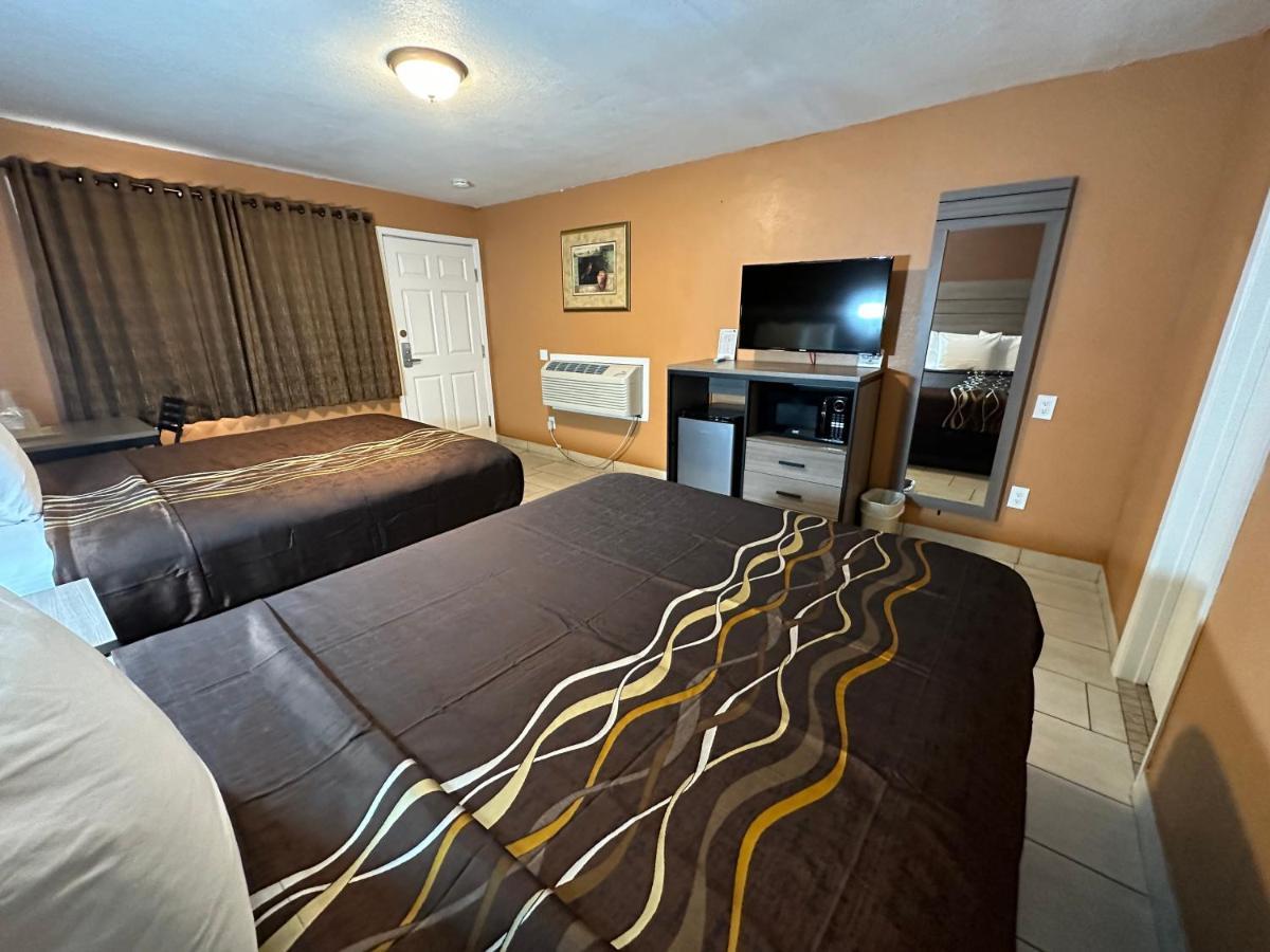 New Corral Motel Victorville Buitenkant foto